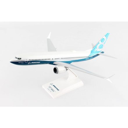 Boeing 737 MAX 8 Boeing House Colors 1:130!