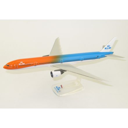 KLM B777-300ER PH-BVA "Orange Pride" 1:200 HERPA