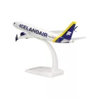 Icelandair Boeing 737 Max 8 1:200 Herpa