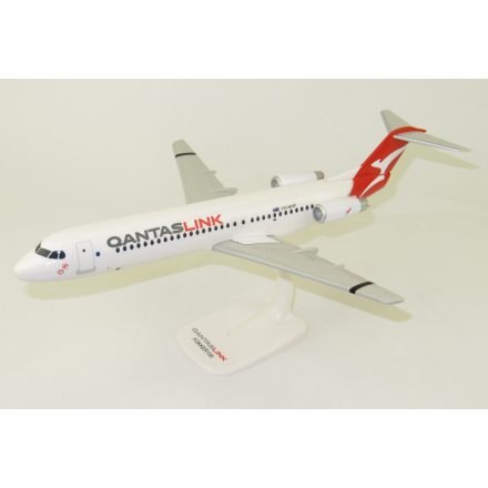 Fokker 100 Qantas Link VH-NHP